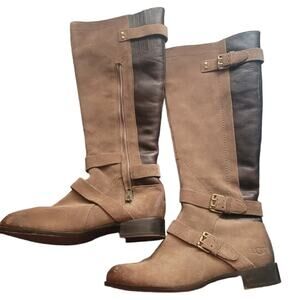 Size 6 Ugg brown leather calf high flat heeled boots, great condition narrow